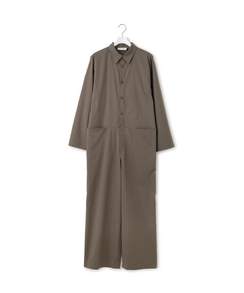 ADAM ET ROPE'(アダムエロペ)の「【AMOMENTO(アモーメント)】POCKET JUMPSUIT(つなぎ/オールインワン・レディース・カーキ・S)」の2枚目の写真