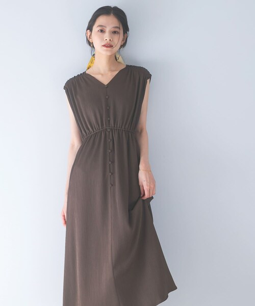URBAN RESEARCH ROSSO（アーバンリサーチロッソ）の「楊柳サテンウエストマークワンピース（ワンピース・レディース・OFF WHITE/BROWN/NAVY・Free）」の12枚目の写真