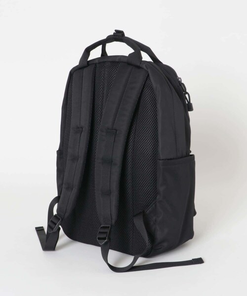 URBAN RESEARCH DOORS(アーバンリサーチドアーズ)の「DANTON PEUPLIERS17(バックパック/リュック・レディース・BLACK/LT.BEIGE・One)」の5枚目の写真