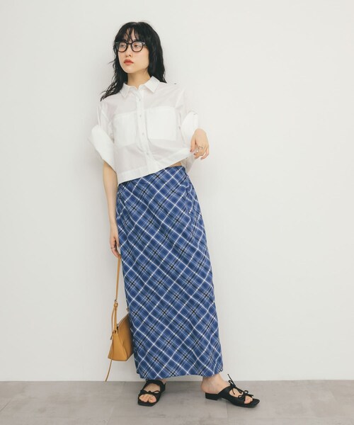 KBF（ケイビーエフ）の「サテンリボンミュール（サンダル・レディース・BLUE/BLACK・37/38）」の16枚目の写真