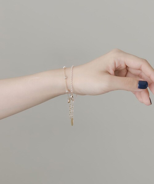 SMELLY（スメリー）の「パールストーン2セットブレスレット（ブレスレット・レディース・WH/GD・-）」の6枚目の写真