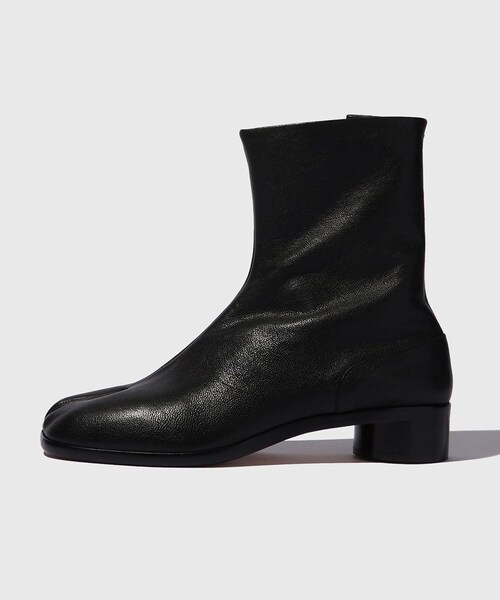 ADAM ET ROPE'(アダムエロペ)の「【Maison Margiela/メゾン マルジェラ】TABI ANKLE BOOTS H30(ブーツ・メンズ・ブラック/ダークブラウン・40.0/41.0/42.0/43.0)」の2枚目の写真