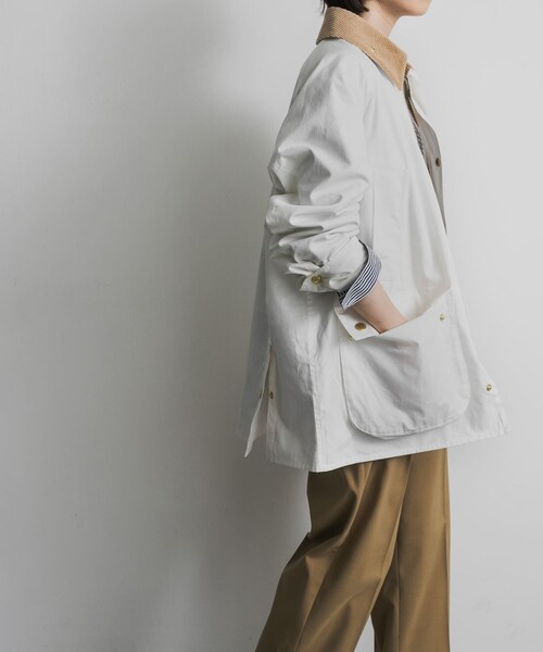 URBAN RESEARCH DOORS（アーバンリサーチドアーズ）の「『別注』Barbour　BEDALE（テーラードジャケット・レディース・white/beige・M）」の11枚目の写真
