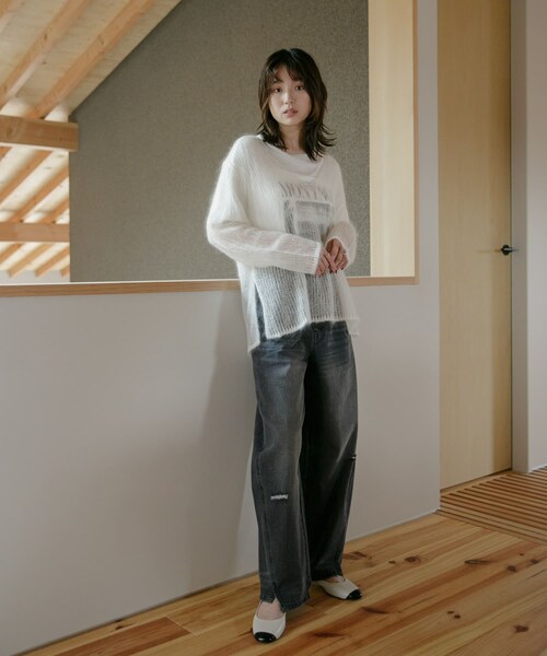 URBAN RESEARCH ROSSO（アーバンリサーチロッソ）の「シアーモヘアVネックプルオーバー（ニット/セーター・レディース・blue/white/yellow・FREE）」の14枚目の写真