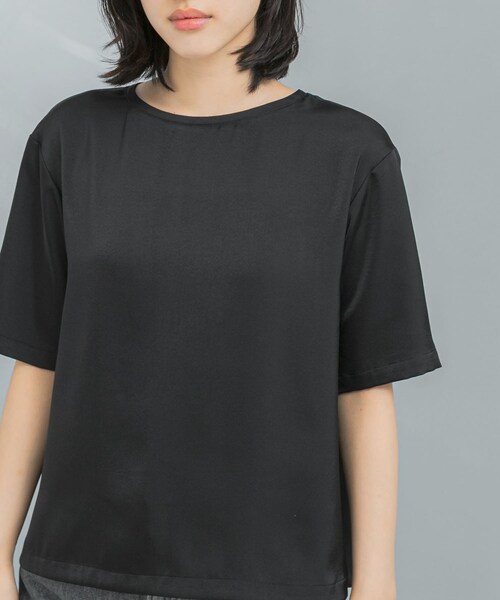 URBAN RESEARCH ROSSO（アーバンリサーチロッソ）の「UVカットサテンブラウス（Tシャツ/カットソー・レディース・MAUVEPINK/BLACK/OFF 1・Free）」の19枚目の写真