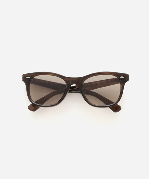 Saturdays NYC（サタデーズ ニューヨークシティ ）の「JULIUS TART OPTICAL x Saturdays NYC Seafare（サングラス・レディース・ブラック/オフホワイト/ダークブラウン・F）」の13枚目の写真