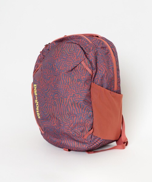 URBAN RESEARCH DOORS(アーバンリサーチドアーズ)の「patagonia Atom Day Pack 24L(バックパック/リュック・レディース・SRPO/BLK/SMDB・one)」の4枚目の写真