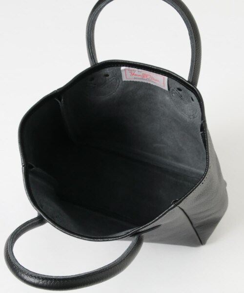 URBAN RESEARCH（アーバンリサーチ）の「YOUNG&OLSEN　EMBOSSED LEATHER TOTE S（トートバッグ・メンズ・ORANGE/BLACK/BROWN・FREE）」の8枚目の写真