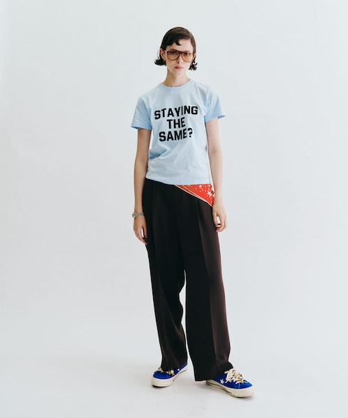 URBAN RESEARCH(アーバンリサーチ)の「Teya Flock Letter T-shirts(Tシャツ/カットソー・レディース・SAX/RED/BROWN・S/L)」の15枚目の写真
