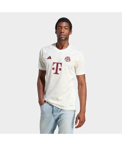 adidas（アディダス）の「FCバイエルン 23/24 サードユニフォーム（トップス・メンズ・ホワイト・S/M/L/XL/2XL/3XL/XS/4XL/5XL/6XL）」の22枚目の写真