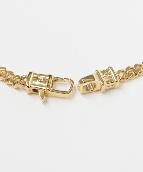 URBAN RESEARCH（アーバンリサーチ）の「TOM WOOD　Curb Bracelet M Gold（ブレスレット・メンズ・Gold・7/7.5）」の5枚目の写真