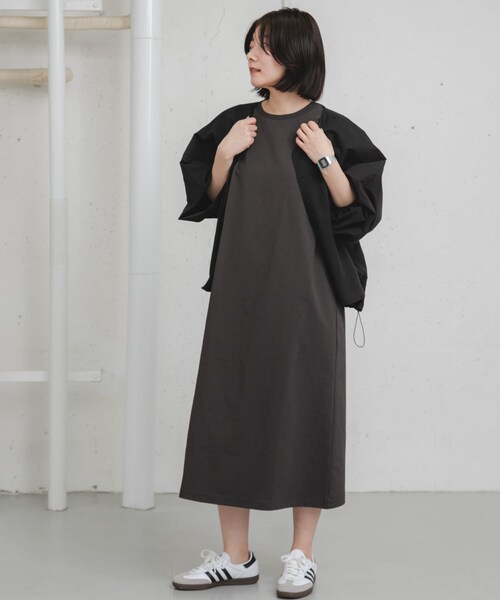 EKAL（エカル）の「『吸水速乾/UVカット』DRY OUT SLEEVLESS ONE-PIECE（ワンピース・レディース・ネイビー/アイボリー/サルチャ/チャコール・FREE）」の21枚目の写真