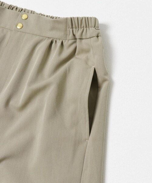 ITEMS URBANRESEARCH（アイテムズ アーバンリサーチ）の「ワイドイージーパンツ（その他パンツ・レディース・BEG/BRN/BRD・Free）」の22枚目の写真