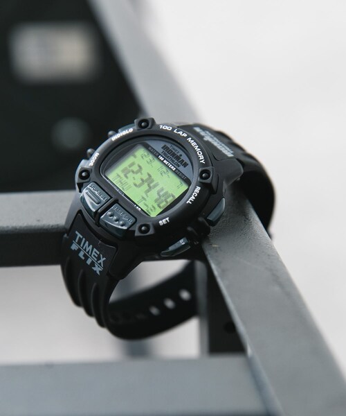 URBAN RESEARCH DOORS（アーバンリサーチドアーズ）の「TIMEX　Exclusive IRONMANFlix100（アナログ腕時計・メンズ・Black・one）」の6枚目の写真