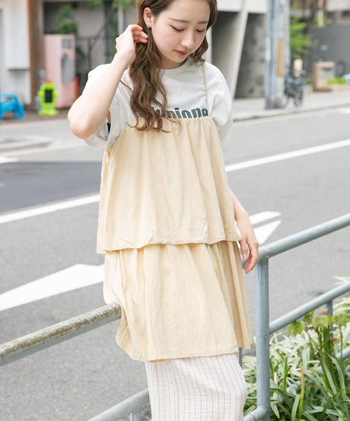 ITEMS URBANRESEARCH(アイテムズ アーバンリサーチ)の「チュニックレイヤードキャミソール(チュニック・レディース・BLK/BEG・FREE)」の2枚目の写真