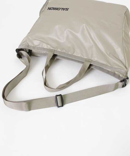 URBAN RESEARCH（アーバンリサーチ）の「SALOMON　EXTENDED TOTEBAG（トートバッグ・メンズ・CHINCHILLA・Free）」の7枚目の写真