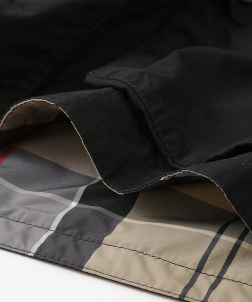 ADAM ET ROPE'（アダムエロペ）の「《別注》【Barbour/バブアー】BEDALE CLASSIC リバーシブルブルゾン / ブルガリア製（ブルゾン・メンズ・ブラック・L/M/S/XL）」の20枚目の写真