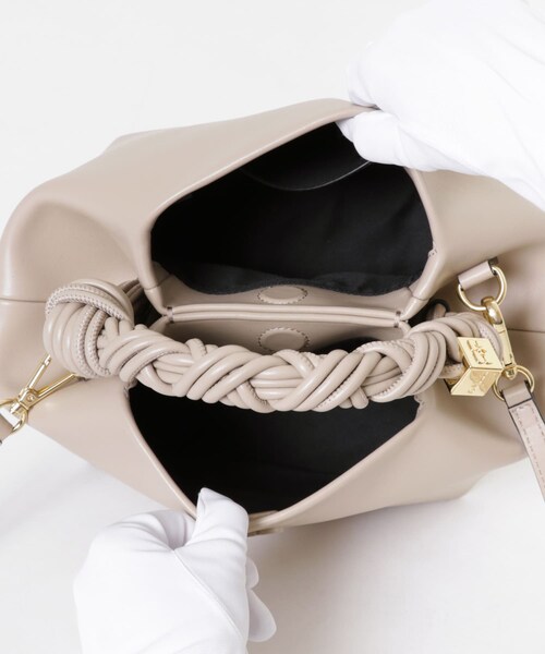 URBAN RESEARCH（アーバンリサーチ）の「GANNI　Bou Bag Small（ハンドバッグ・レディース・OysterGray・-）」の7枚目の写真