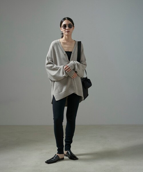 ADAM ET ROPE'(アダムエロペ)の「【MOON TREE PLANET(ムーンツリープラネット)】leggings(その他パンツ・レディース・ブラック/ホワイト・M)」の8枚目の写真