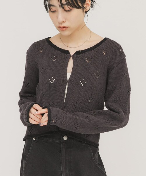 KBF（ケイビーエフ）の「アイレットコンパクトカーディガン（カーディガン/ボレロ・レディース・IVORY/CHARCOAL・One）」の22枚目の写真