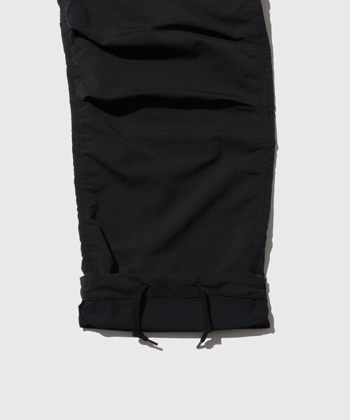 ADAM ET ROPE'(アダムエロペ)の「【nanamica/ナナミカ】ALPHADRY Field Cargo Pants(カーゴパンツ・メンズ・ブラック・32/34)」の11枚目の写真