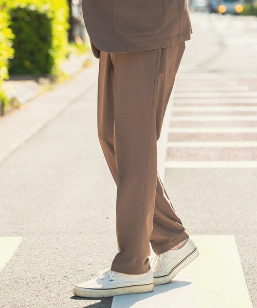 URBAN RESEARCH DOORS（アーバンリサーチドアーズ）の「『イージーケア』LIFE STYLE TAILOR　4WAYストレッチライトコンフォータブルパンツ（スラックス・メンズ・MOCHA/NAVY/BLACK・S/M/L/XL）」の20枚目の写真