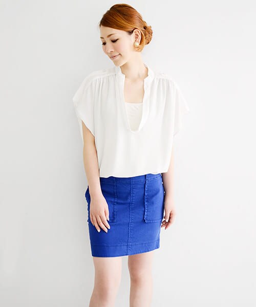 URBAN RESEARCH ROSSO（アーバンリサーチロッソ）の「2枚重ねドレープネックブラウス（Tシャツ/カットソー・レディース・OW/MINT/BE・FREE）」の8枚目の写真