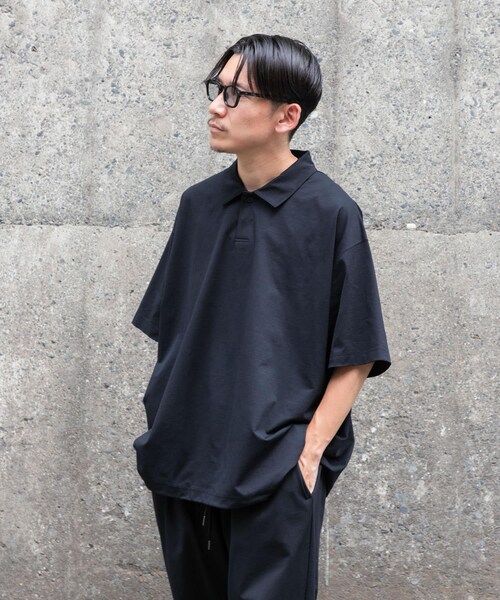 URBAN RESEARCH(アーバンリサーチ)の「Wide Dad SHADE TECH ポロシャツ(ポロシャツ・メンズ・D.NAVY・1/2)」の15枚目の写真