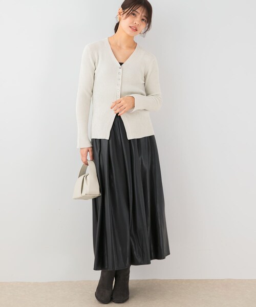 URBAN RESEARCH ROSSO（アーバンリサーチロッソ）の「F by ROSSO　タックボリュームスカート（スカート・レディース・BROWN/BLACK・36/38）」の6枚目の写真