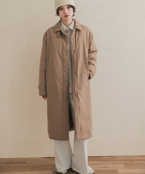 URBAN RESEARCH DOORS(アーバンリサーチドアーズ)の「ステッチレスライトダウンロングコート(テーラードジャケット・レディース・BLACK/KHK.BEG・Free)」の18枚目の写真