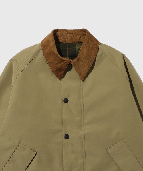 ADAM ET ROPE'(アダムエロペ)の「《別注》【Barbour/バブアー】REVERSIBLE TRANSPORT(その他アウター・レディース・ベージュ・36/38/40/42)」の8枚目の写真