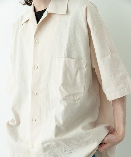 URBAN RESEARCH Sonny Label（アーバンリサーチサニーレーベル）の「ARMY TWILL　COTTON LINEN HS SHIRTS（シャツ/ブラウス・メンズ・ECRU/CHARCOAL/GREEN/PINK・S/M）」の6枚目の写真