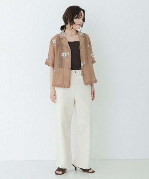 URBAN RESEARCH Sonny Label(アーバンリサーチサニーレーベル)の「『UR TECH』スクエアネックタンクトップ(タンクトップ・レディース・オフ/ブラック/ブラウン・Free)」の22枚目の写真