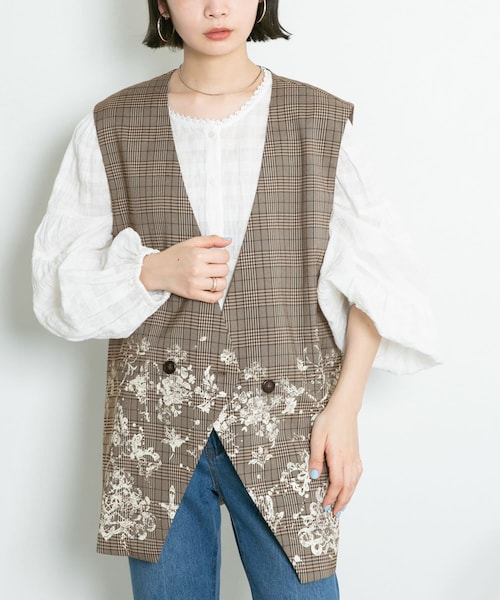KBF（ケイビーエフ）の「レースプリントチェックベスト（ベスト・レディース・GRAY/BROWN・one）」の2枚目の写真