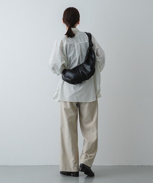 SENSE OF PLACE by URBAN RESEARCH（センスオブプレイスバイアーバンリサーチ）の「クロワッサンショルダーバッグ（ショルダーバッグ・レディース・BLACK/MUSTARD/BEIGE・One）」の7枚目の写真