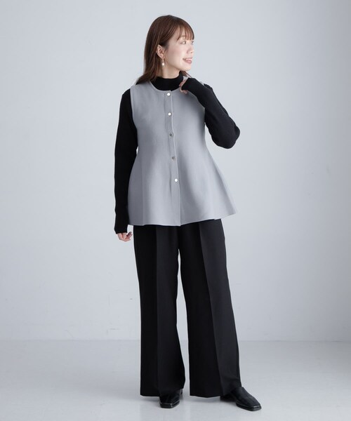URBAN RESEARCH Sonny Label（アーバンリサーチサニーレーベル）の「『WEB限定』2WAYペプラムニットベスト（ニット/セーター・レディース・ベージュ/ライトグレー/ブラック・FREE）」の21枚目の写真
