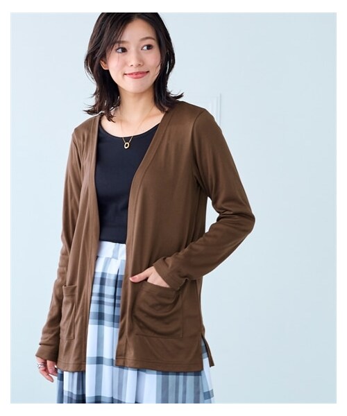 nissen（ニッセン）の「カットソーレギュラー丈カーディガン＜大きいサイズ有＞（カーディガン/ボレロ・レディース・モカブラウン/スモーキーパープル/ボルドー/グレー/黒/オフホワイト/カーキ/ネイビー/フェードブルー・3L/L/LL/4L/5L/6L/8L/10L/S/M）」の6枚目の写真