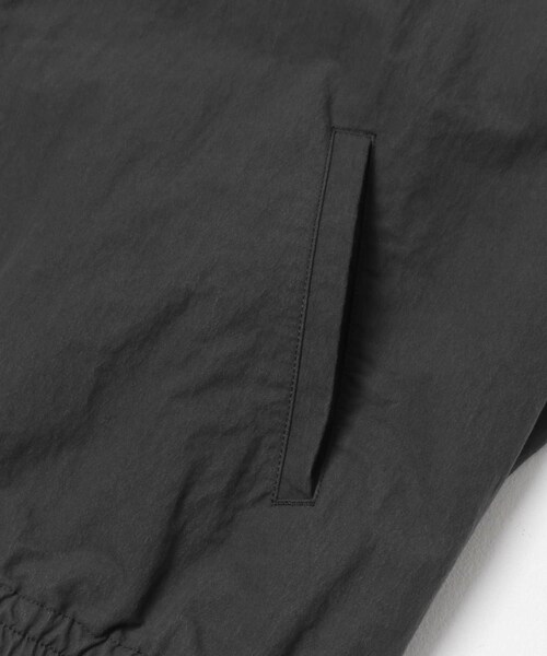 URBAN RESEARCH（アーバンリサーチ）の「ANOTHER OFFICE　LIBRARY TRACK JACKET（ブルゾン・メンズ・CHARCOAL・2/3）」の8枚目の写真