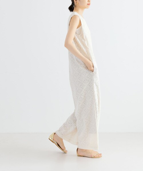 URBAN RESEARCH（アーバンリサーチ）の「Square Lace オールインワン（サロペット/オーバーオール・レディース・ブラック/オフ・S）」の7枚目の写真