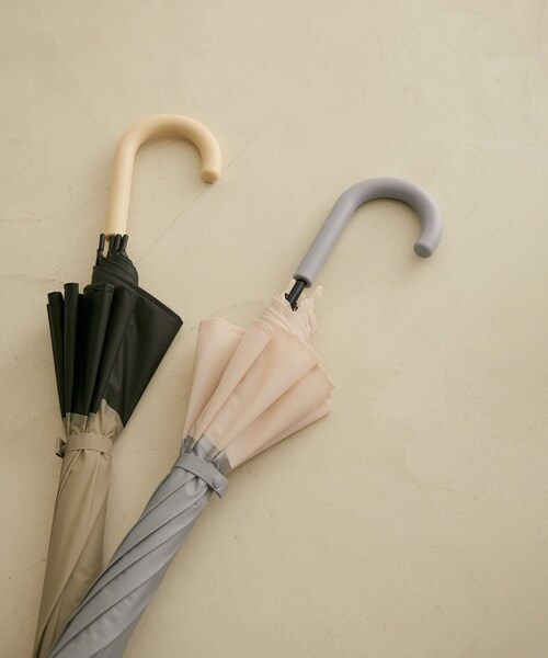 ADAM ET ROPE'（アダムエロペ）の「【SALONオリジナル】ベルドームアンブレラ（ツートンカラー）（長傘・レディース・グレー/ベージュ/カーキ・F）」の21枚目の写真