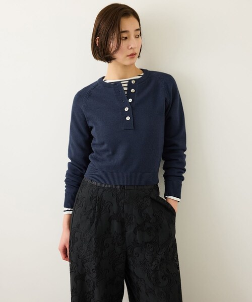 ROPE'（ロペ）の「ヘンリーネックラグランスリーブニットプルオーバー/イージーケア（ニット/セーター・レディース・ホワイト/ネイビー/レッド・F）」の20枚目の写真