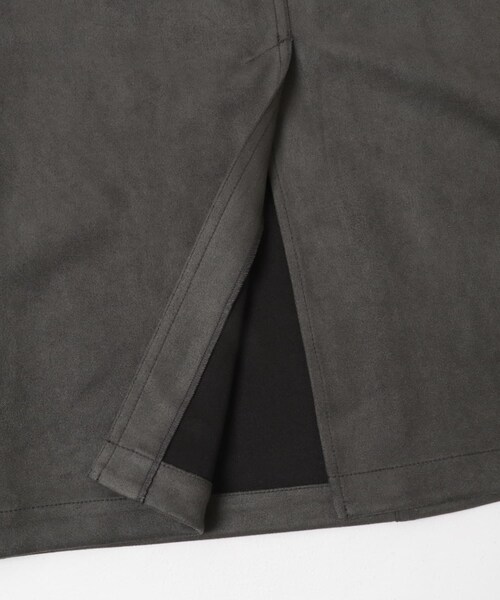 ITEMS URBANRESEARCH（アイテムズ アーバンリサーチ）の「フェイクスエードタイトスカート（スカート・レディース・IVO/MOC/SUMIKURO・FREE）」の19枚目の写真