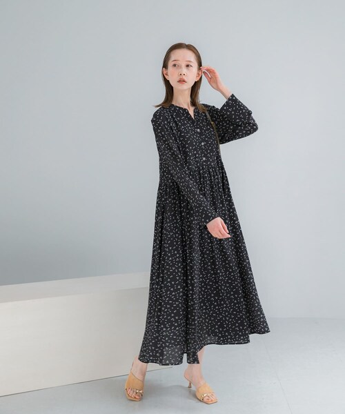 URBAN RESEARCH ROSSO（アーバンリサーチロッソ）の「『WEB限定』ランダムドットボリュームワンピース（ワンピース・レディース・NAVY/BLACK・Free）」の8枚目の写真