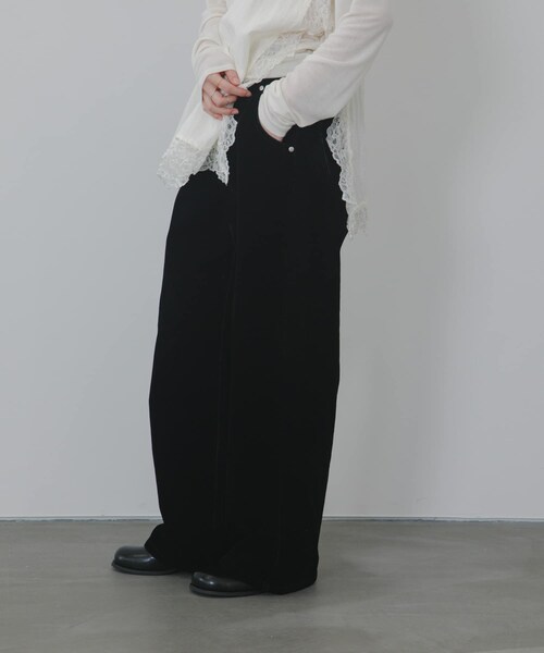 KBF(ケイビーエフ)の「『2サイズ展開』フロントパネルデザインデニム(デニムパンツ・レディース・BLUE/BROWN/BLACK・36/38)」の5枚目の写真