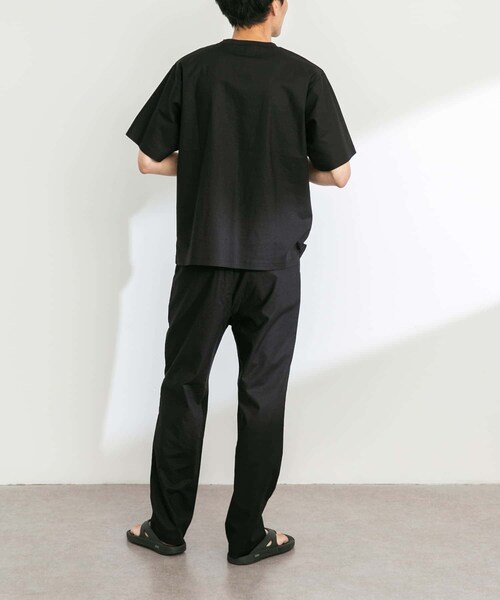 URBAN RESEARCH Sonny Label（アーバンリサーチサニーレーベル）の「『接触冷感/イージーケア』リネン混ショートスリーブTシャツ（Tシャツ/カットソー・メンズ・オフ×ブラック/ブラック/ネイビー/チャコール・M/L/XL）」の13枚目の写真
