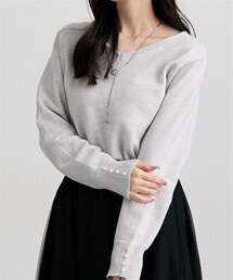 nissen | ふわもちカシミアタッチ　袖パール風ボタン付ニット(ニット/セーター)