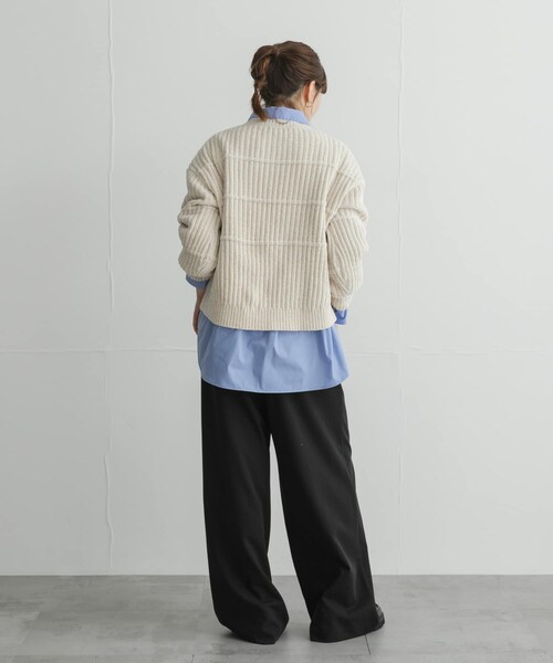 URBAN RESEARCH Sonny Label（アーバンリサーチサニーレーベル）の「モールヤーンクルーネックニットプルオーバー（ニット/セーター・レディース・オフ/ブラウン/グレージュ/ブルー・Free）」の11枚目の写真