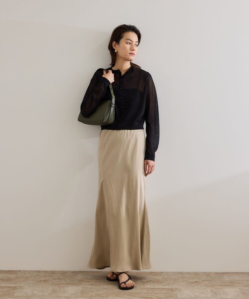 ROPE'(ロペ)の「【洗える】LEVITAクルーネックシアーカーディガン(カーディガン/ボレロ・レディース・ブラック/ベージュ系・F)」の19枚目の写真