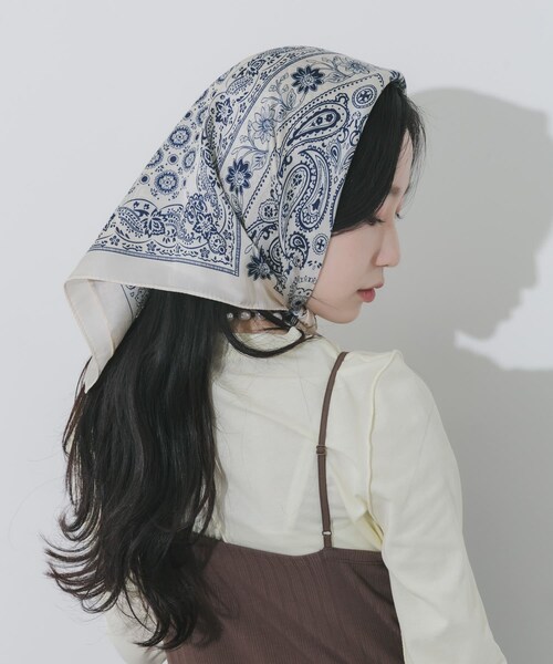 SMELLY（スメリー）の「アソートパターンスカーフ（バンダナ/スカーフ・レディース・YEL/BRN/GRN/ORG/BLK/BLU/LMN/DOT/SAX/GRY/RED/MNT/BLK/IVO/WHT/ORG/BLU/WHT/DOT/BEG・-）」の22枚目の写真