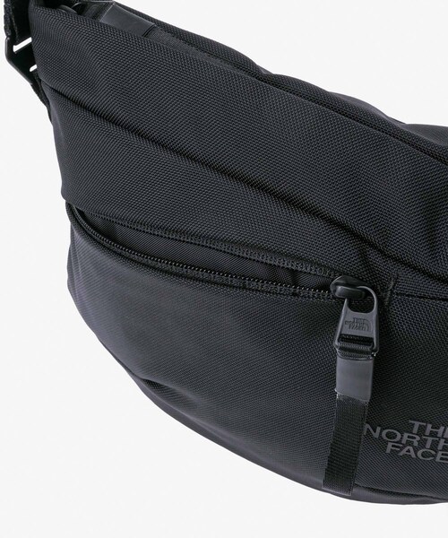 URBAN RESEARCH DOORS（アーバンリサーチドアーズ）の「THE NORTH FACE　PYRENEES SHOULDER S（ショルダーバッグ・メンズ・K/SO/SL・One）」の7枚目の写真